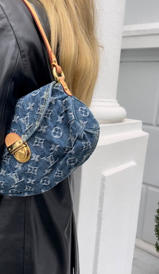 Louis Vuitton Denim Pleaty Pochette