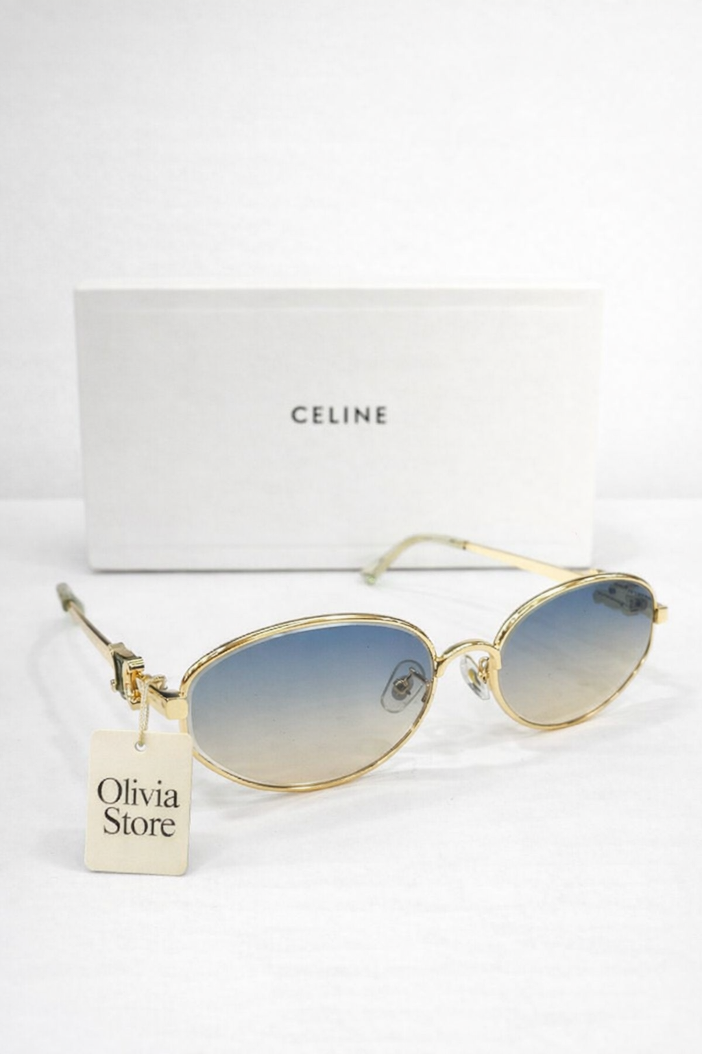 Celine Lentes 5