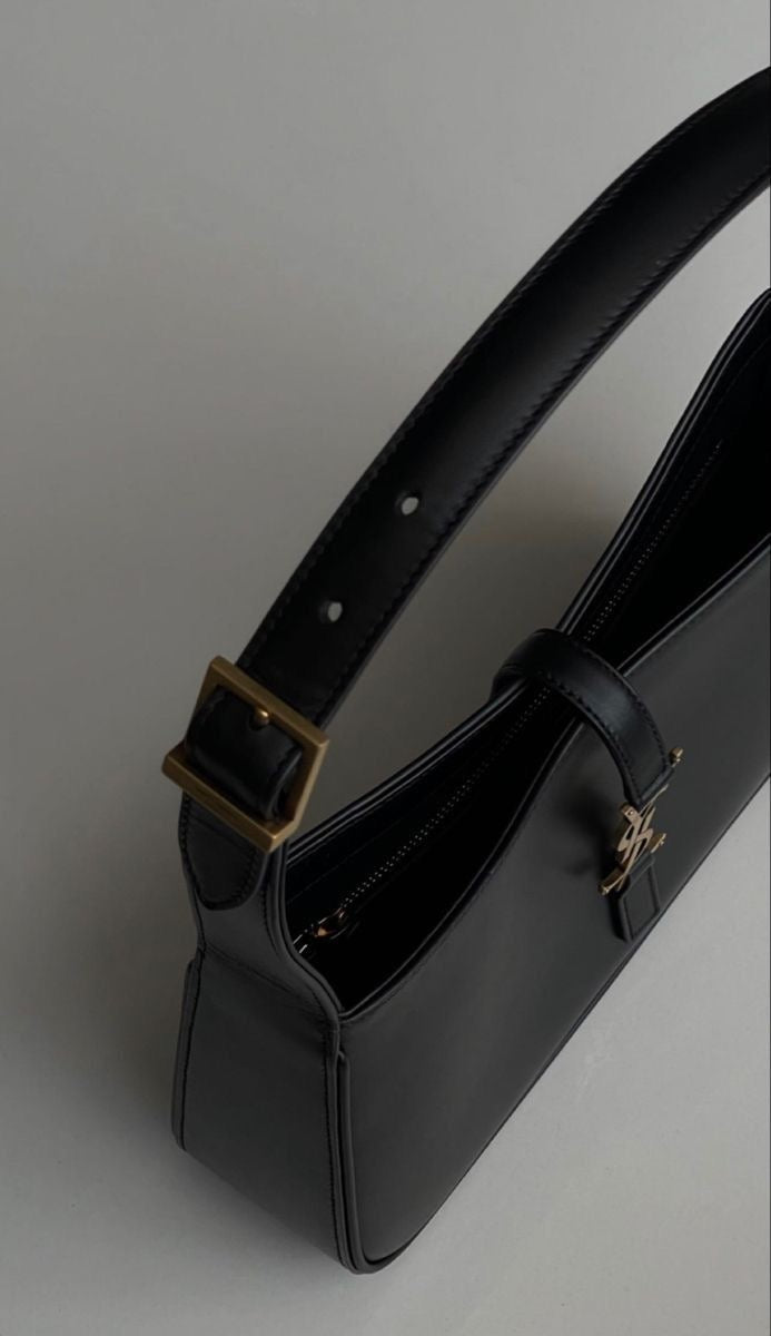 Yves Saint Laurent Hobo Classic