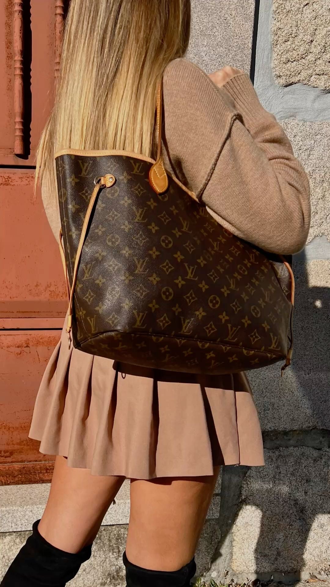 Louis Vuitton Neverfull Classic