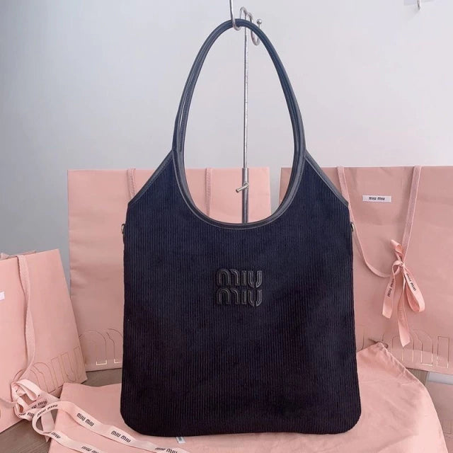 Miu Miu Tote Ivy