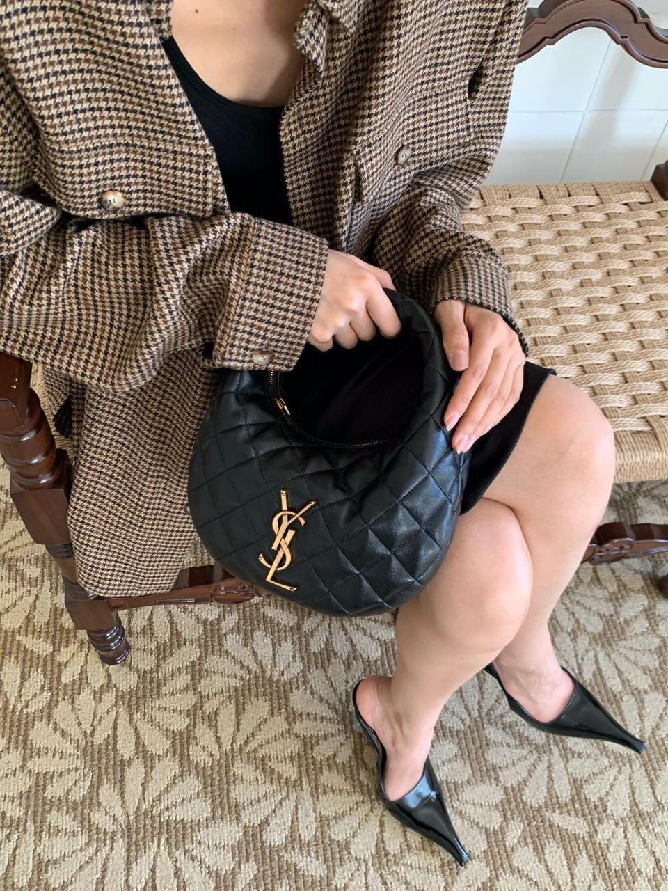 Yves Saint Laurent Icare Hobo