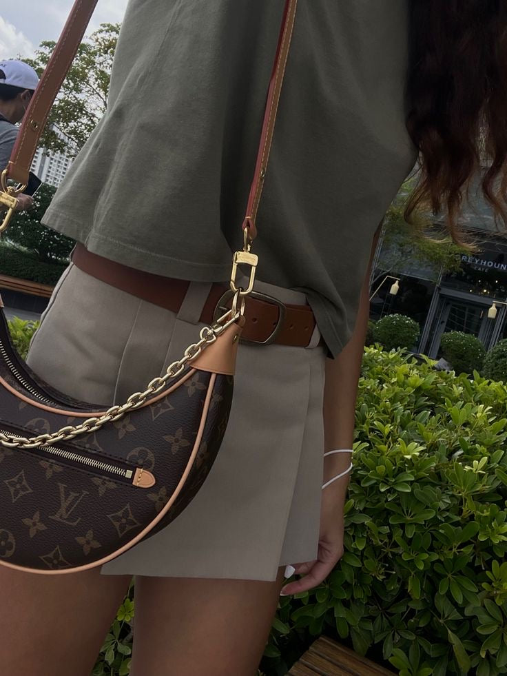 Louis Vuitton Loop Classic