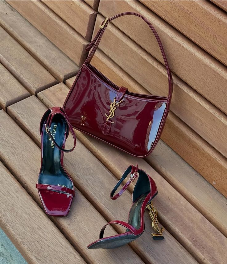 Yves Saint Laurent Borravino Charolada