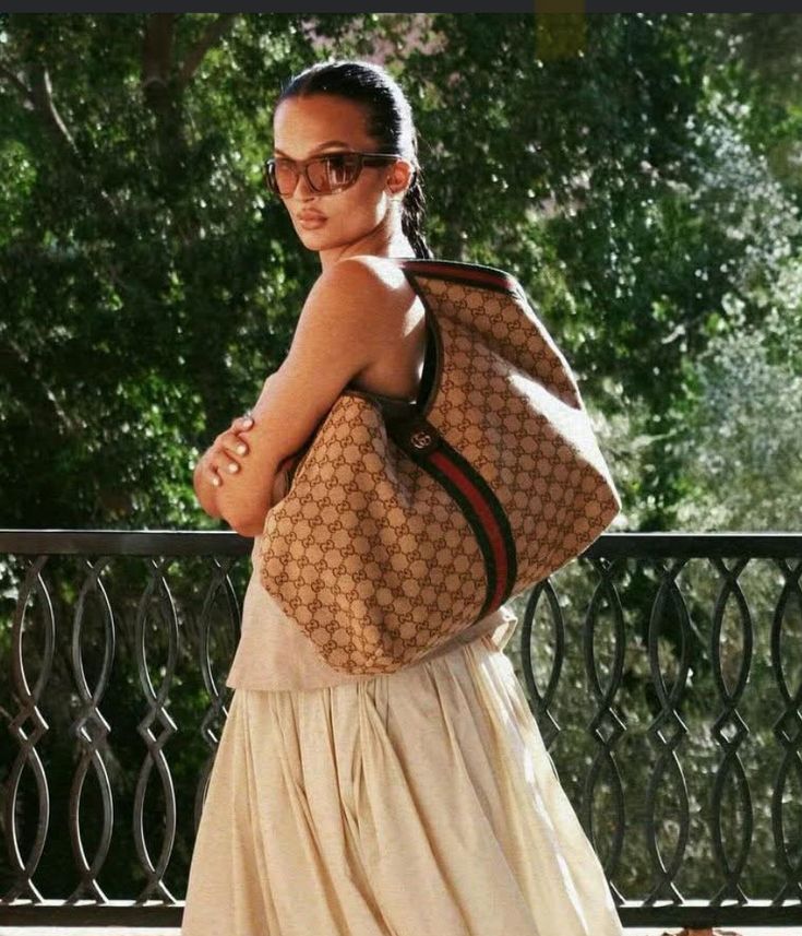 Gucci Giglio Brown