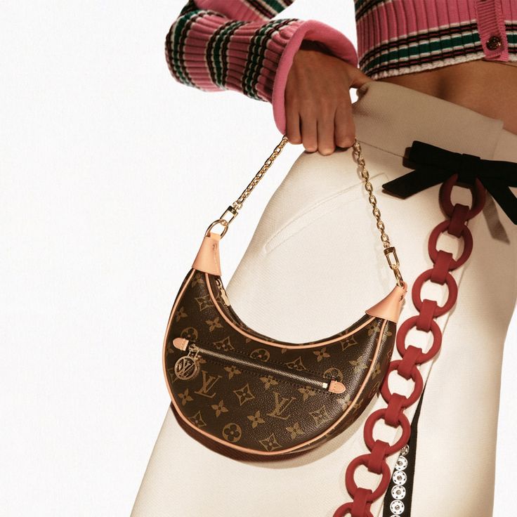 Louis Vuitton Loop Classic